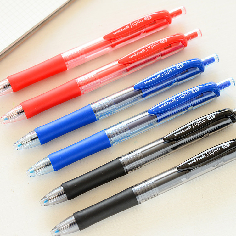 日本三菱umn-152文具0.5mm双珠四色替芯按动式水笔考试笔中性笔