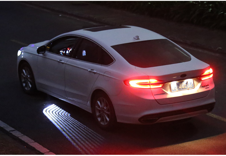 福特迎宾灯新福睿斯蒙迪欧翼虎翼博锐界金牛座照地投影氛围灯改装