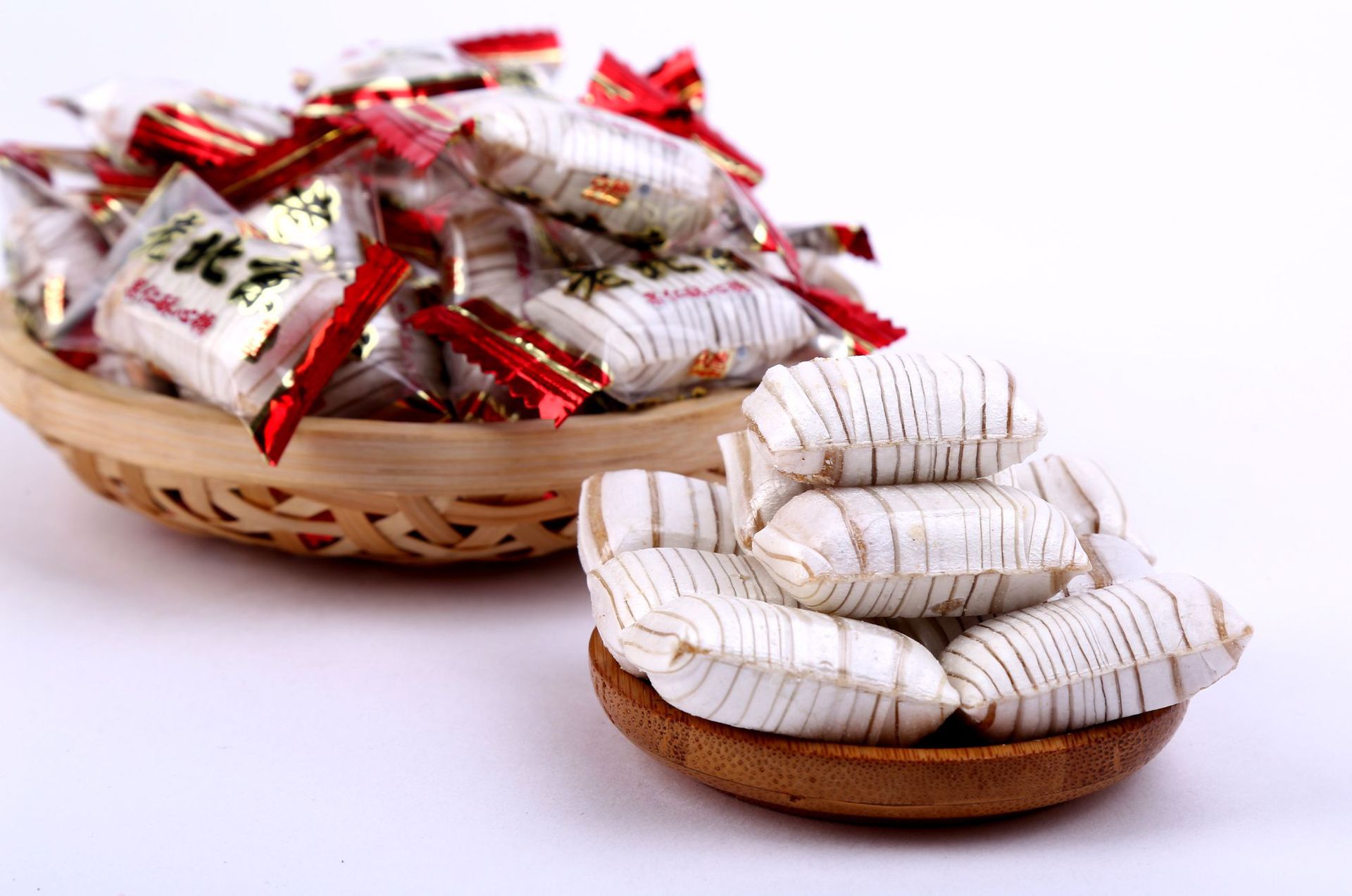 老北京果仁酥心糖散装透明包装大虾酥花生糖过年糖果80后怀旧零食