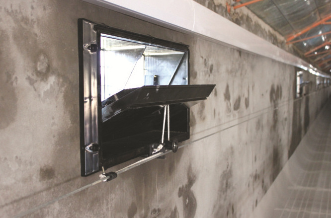 侧风窗养鸡专用通风窗鸡舍通风进风窗换气窗降温透风系统厂家直销