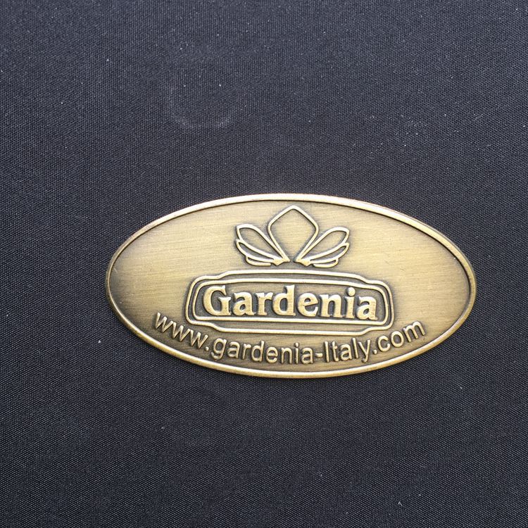 厂家定制冲压拉丝铁牌电镀腐蚀金属铭牌家具标牌可印logo古铜色牌