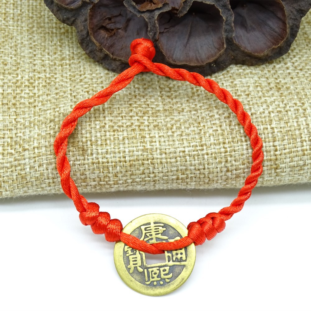 地摊热卖 本命年男女百搭红绳手链 纯铜铜钱手工编织绳链