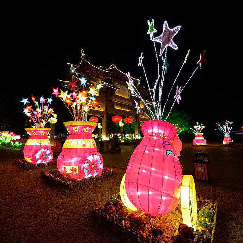 上海直销专业定制加工上海民俗景观花灯制作节日庆典花车灯光造型