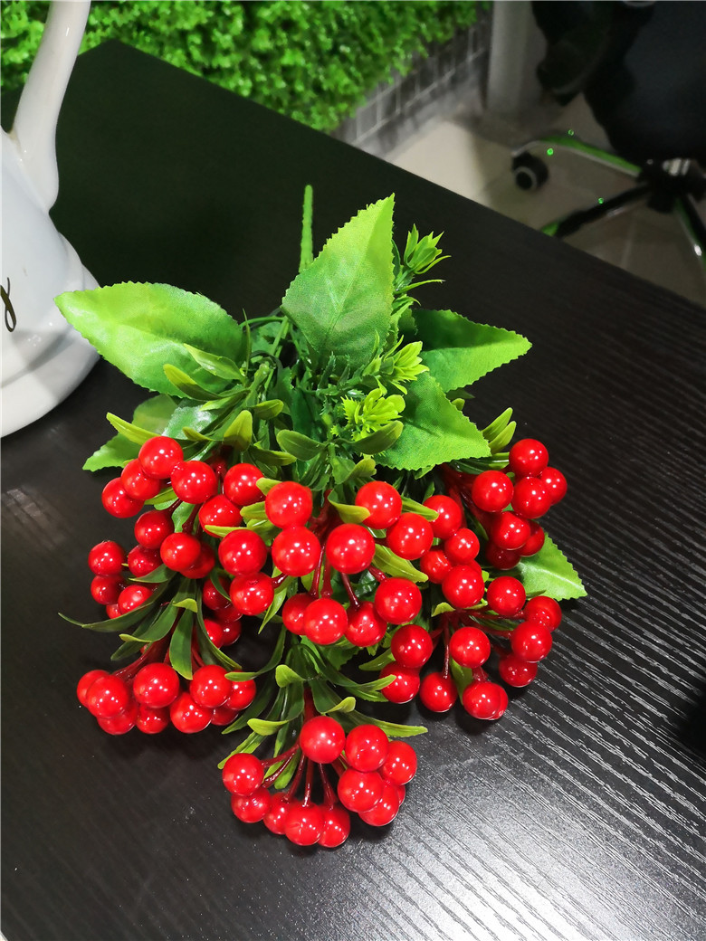 仿真浆果圣诞节布置影视拍摄道具仿真植物果子红色7叉珍珠果代发