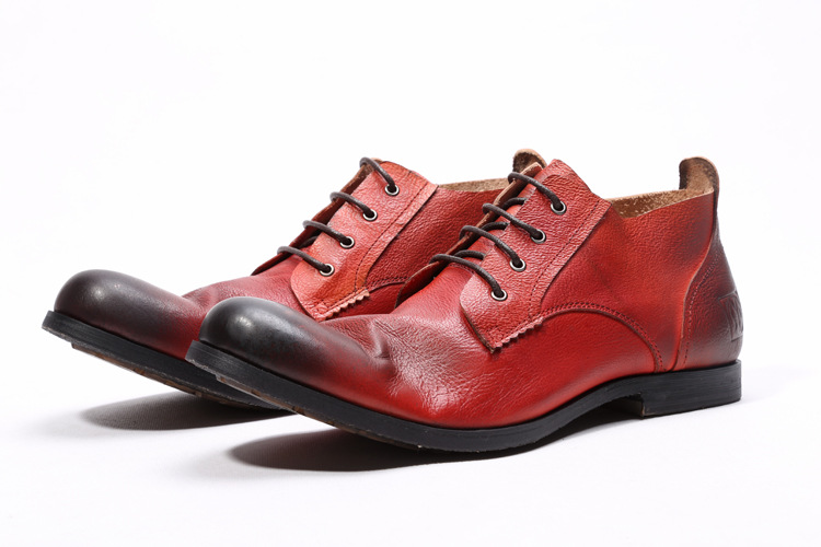 原创新潮英伦风圆头短靴男潮手工做旧中帮皮鞋真皮翘头马丁靴