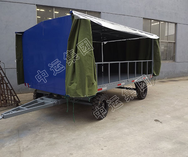 牵引形式:矩形管牵引架(带弹簧防坠落装置及缓冲装置)或其他定制牵引