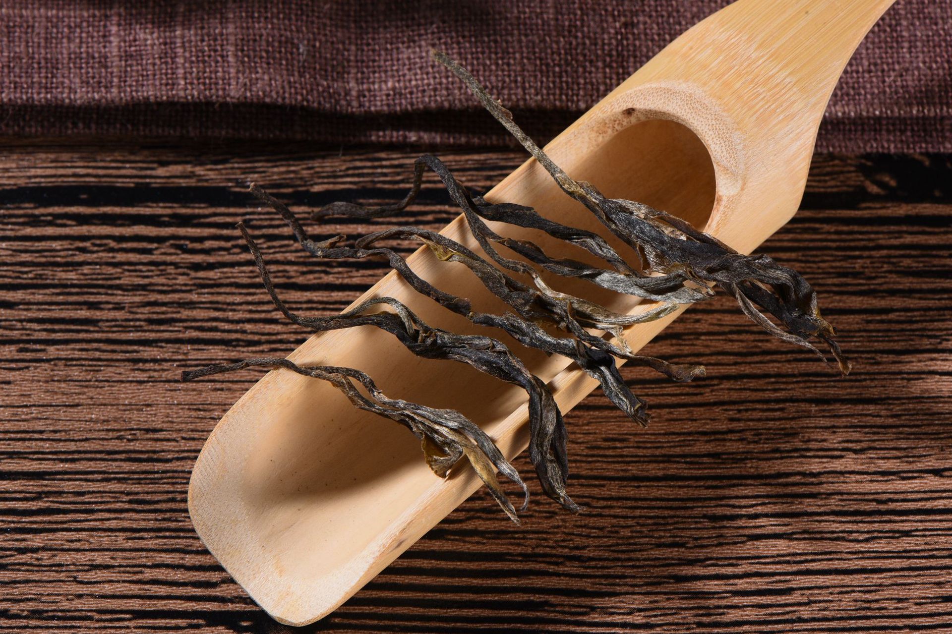 云南普洱茶藤条古树纯料春茶勐库茶大户赛小户赛冰岛坝糯南迫定制