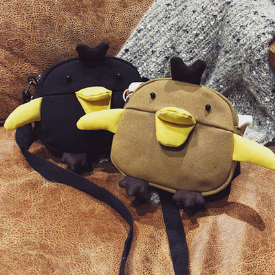 小鸡装饰小方包2018新款卡通可爱小鸡包潮单肩斜挎小包包气质女包