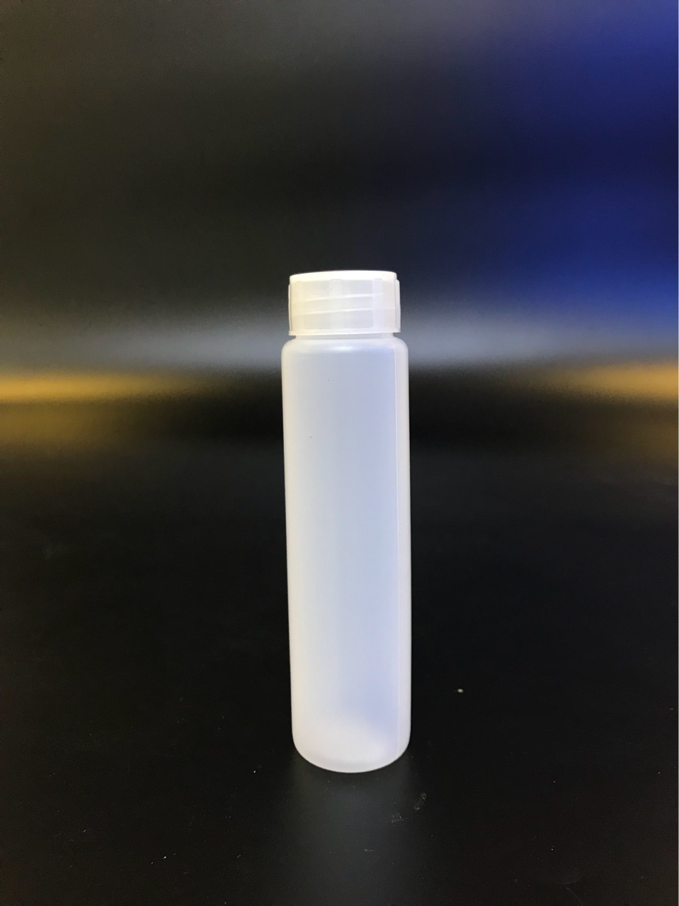 60mlpe高密封双氧奶乳液膏体瓶塑料瓶细长瓶子