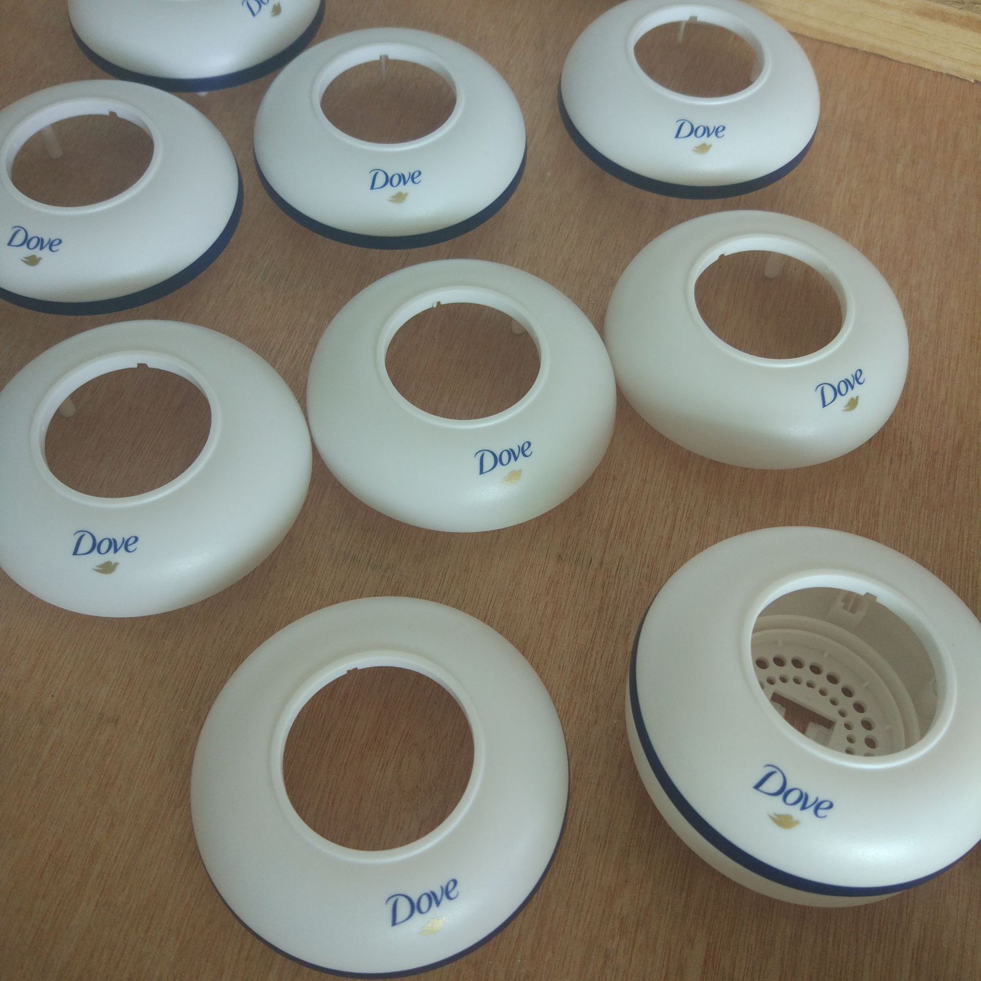 厂家供应塑胶外壳表面logo印刷加工,丝印 移印 热转印