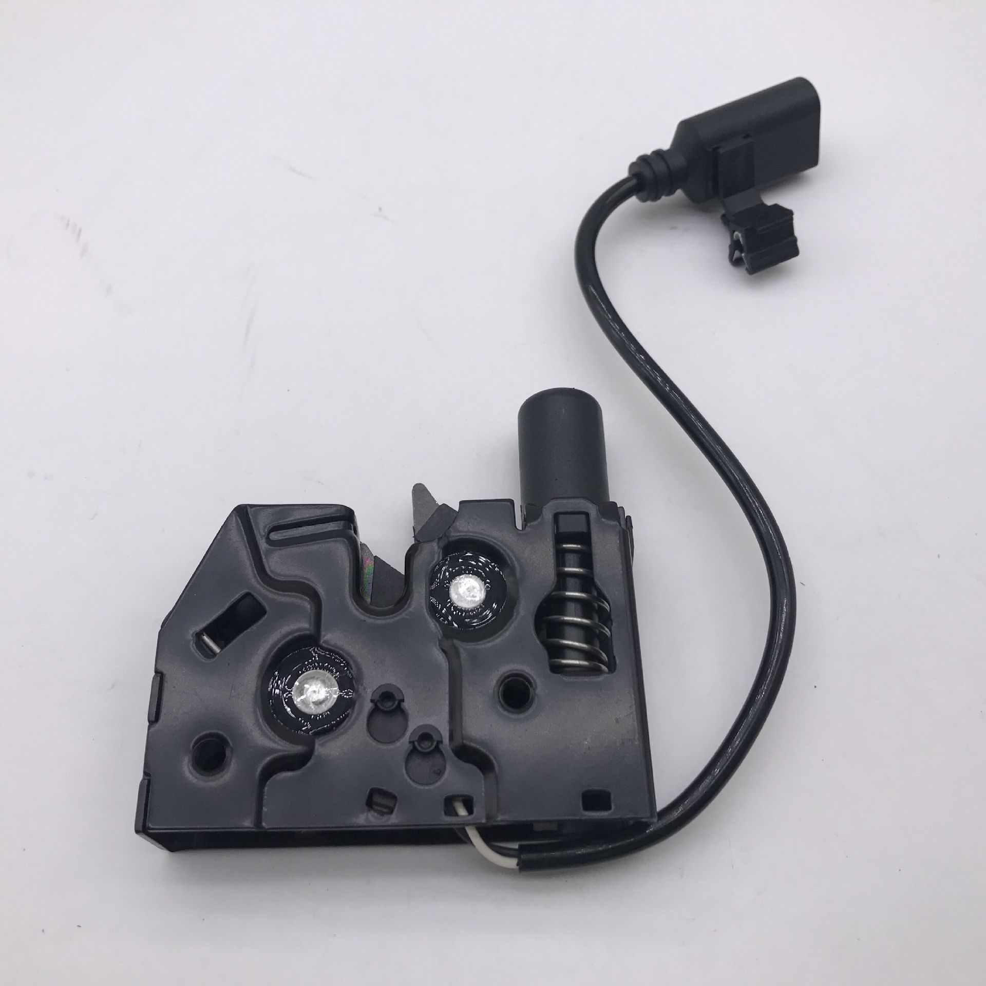 适用奥迪a6l c7 a8 发动机盖下锁 引擎盖下锁 4g0 823 509