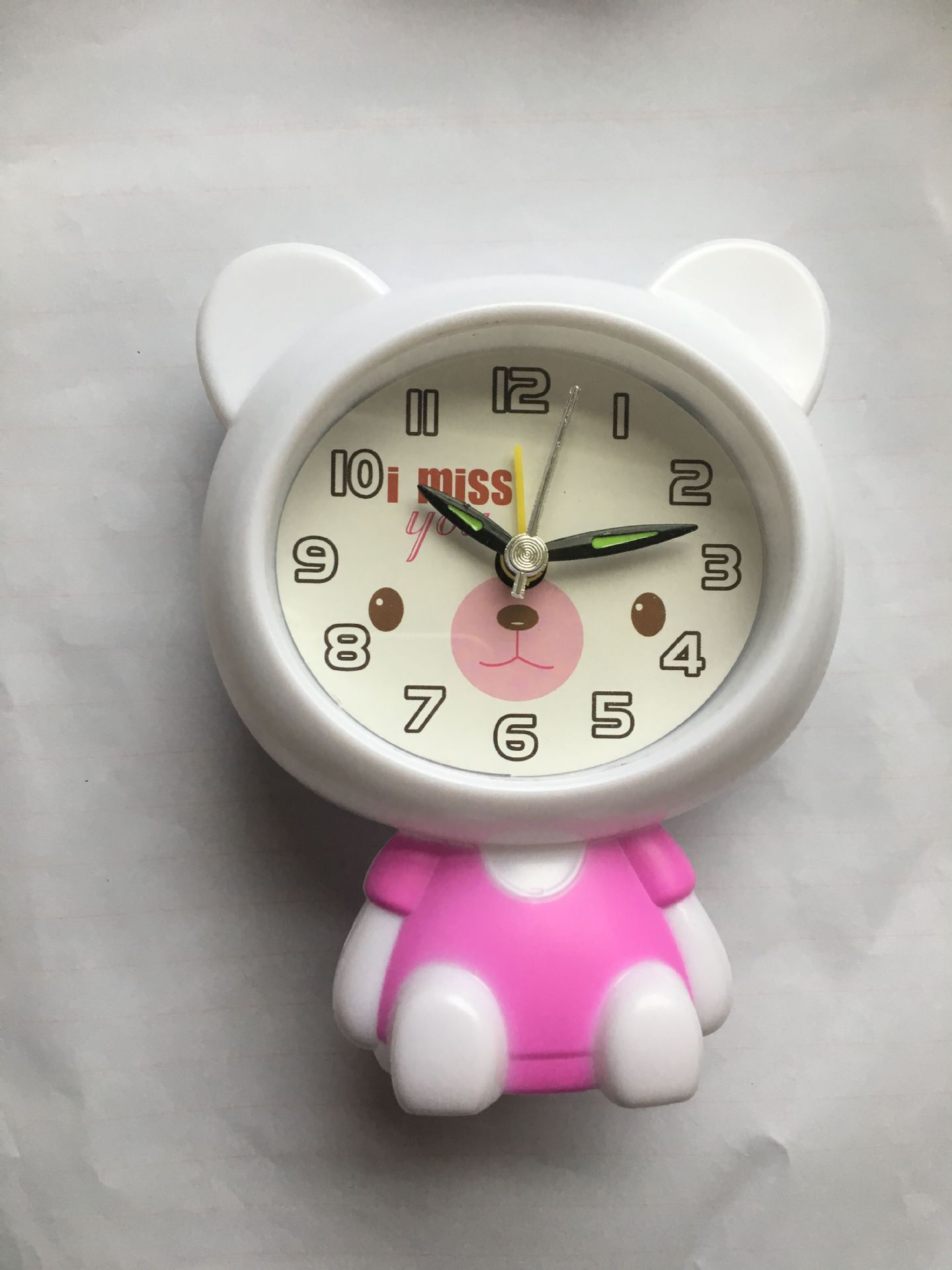 厂家直销小熊造型时尚闹钟 学生儿童书房卧室可爱型的小熊小闹钟