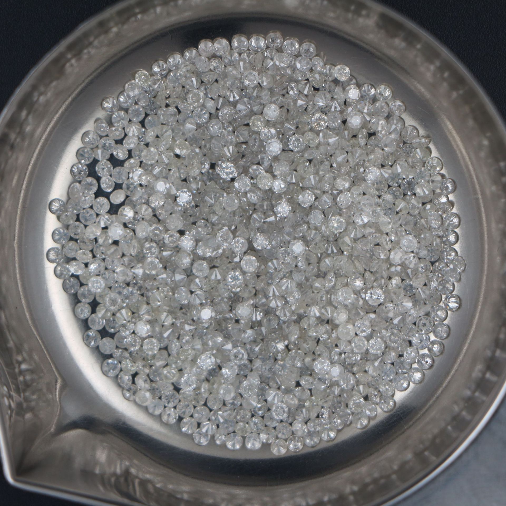 天然足反钻石2分3分圆钻珠宝促销礼品用fcpk1.8-2.0mm如假包退