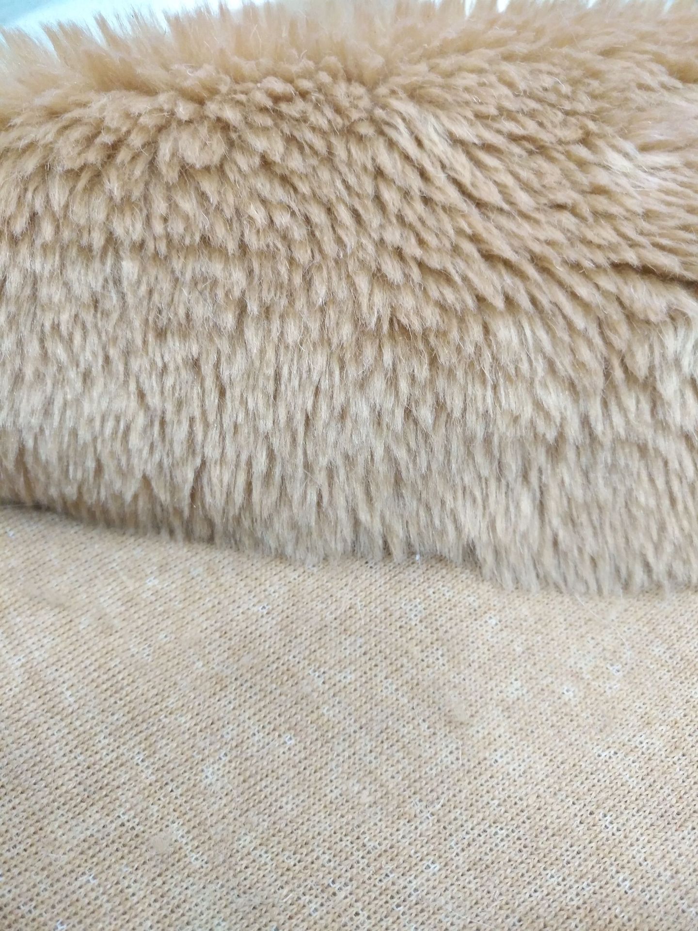 现货供应 15mm 韩版羊毛滚束 落水羊羔毛 服装 保暖鞋材毛绒面料