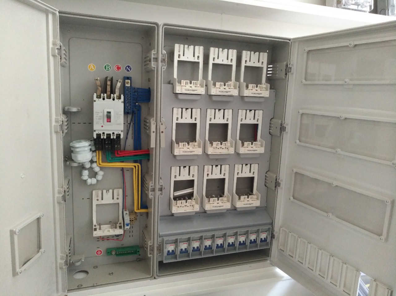 XL-21动力柜低压成套配电柜GGD成套开关柜落地式控制箱抽屉柜定做_CO土木在线