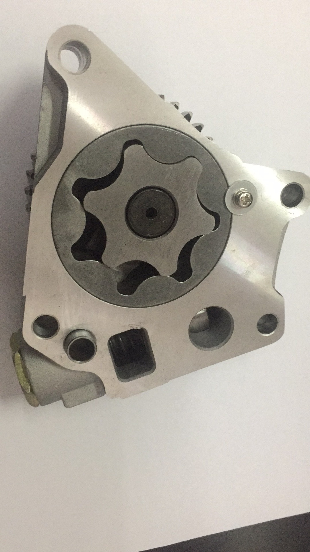 厂家直销大车机油泵 oem:320/04186