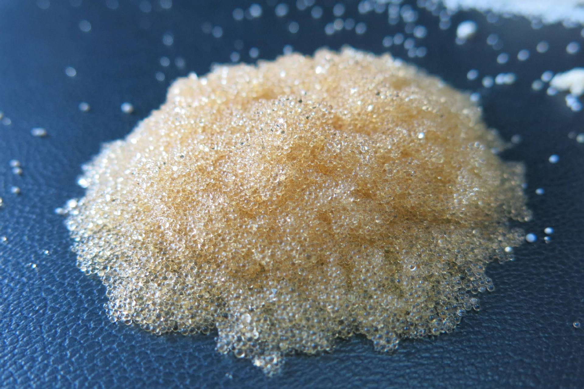 【诚信商家】供应阴离子交换树脂,厂家直供水处理阴离子交换树脂