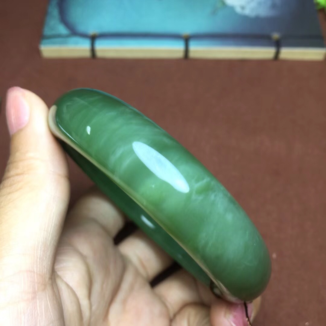 老坑和田玉碧玉莹光绿猫眼手镯 玉镯子 绿玉镯 玉镯子