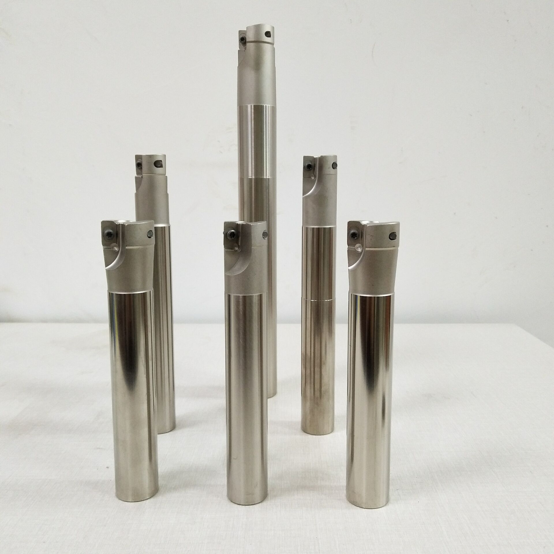 供应抗震数控三维刀杆 抗震数控三维刀杆 r390-17-25-160-c25-2t
