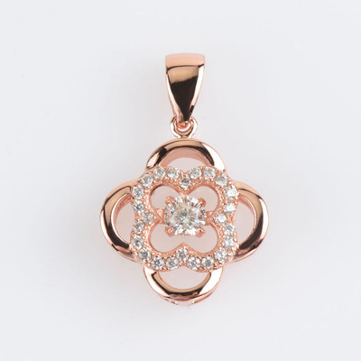 品艺珠宝花朵锆石18k玫瑰金白锆吊坠 经典花形锁骨项链周年庆礼物