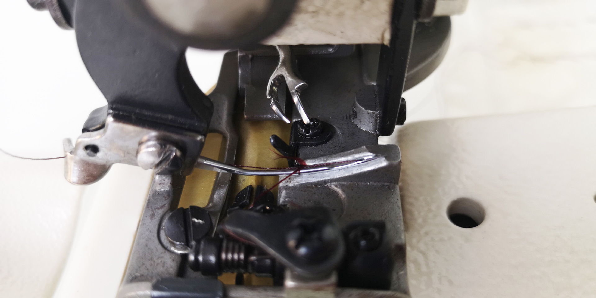 舒玛特101工业暗缝机 撬边机 撬脚机 盲缝机 西裤边 卷边