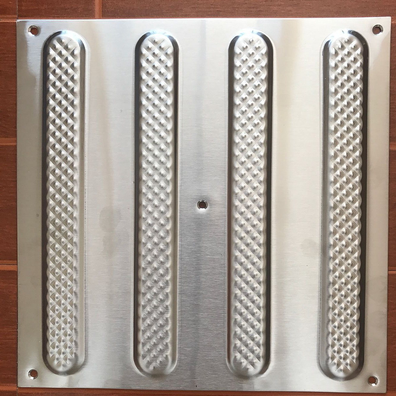 304不锈钢 盲道板 无障碍盲道砖盲条 盲人行道防滑指引砖厂家直