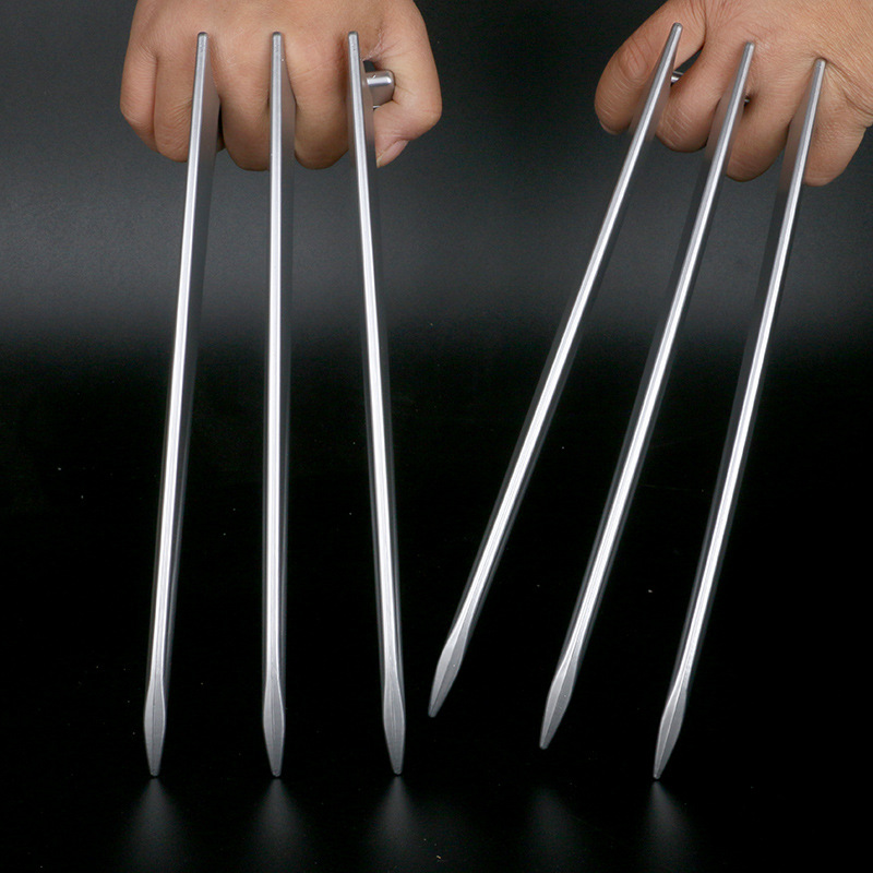 万圣节x战警menx-23塑料金刚狼爪子1:1模型摆件cos道具金刚狼玩具