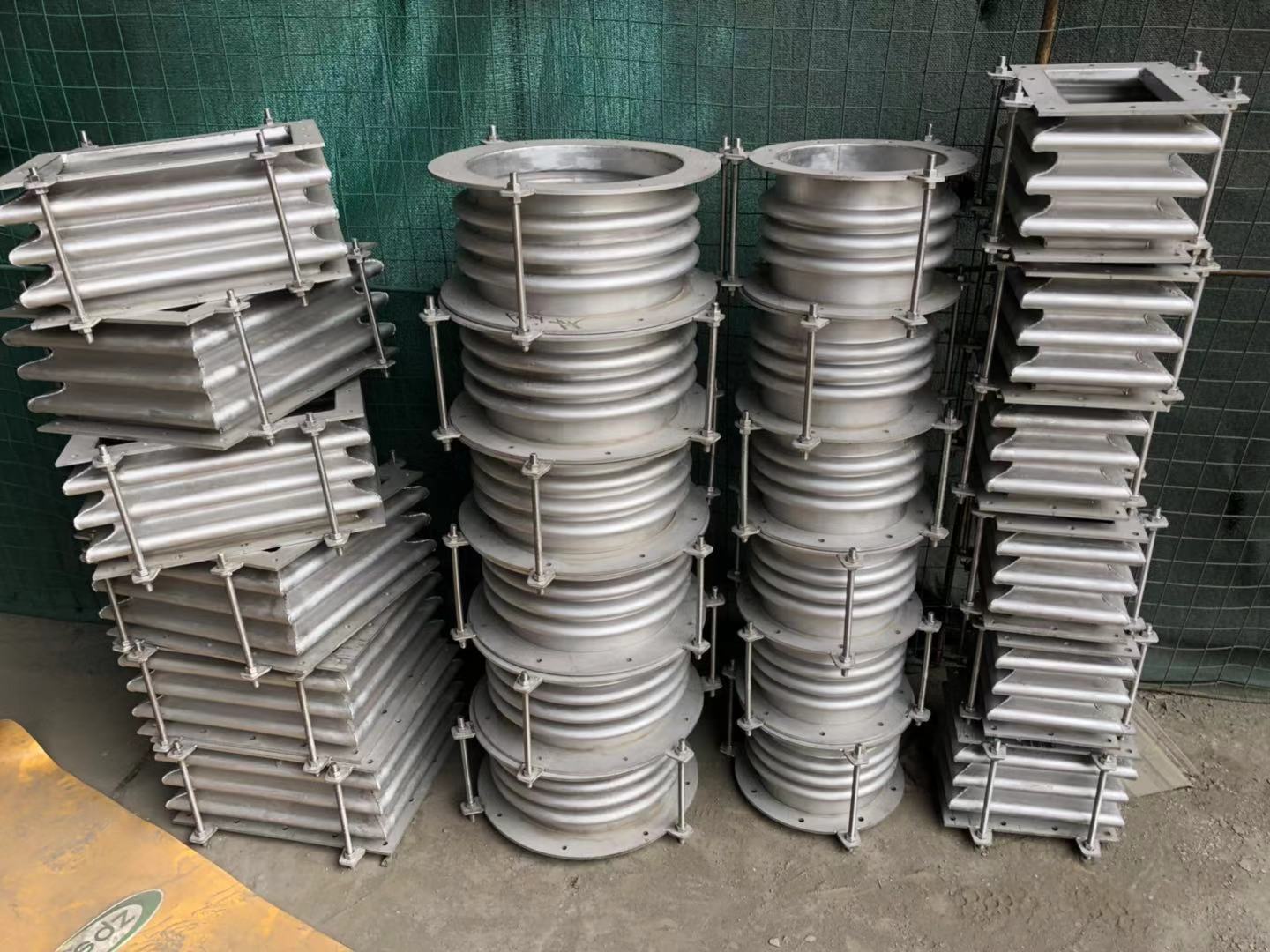 方形自然补偿器特殊功能耐高压管厚8mm等级a级壁厚5mm连接方式焊接