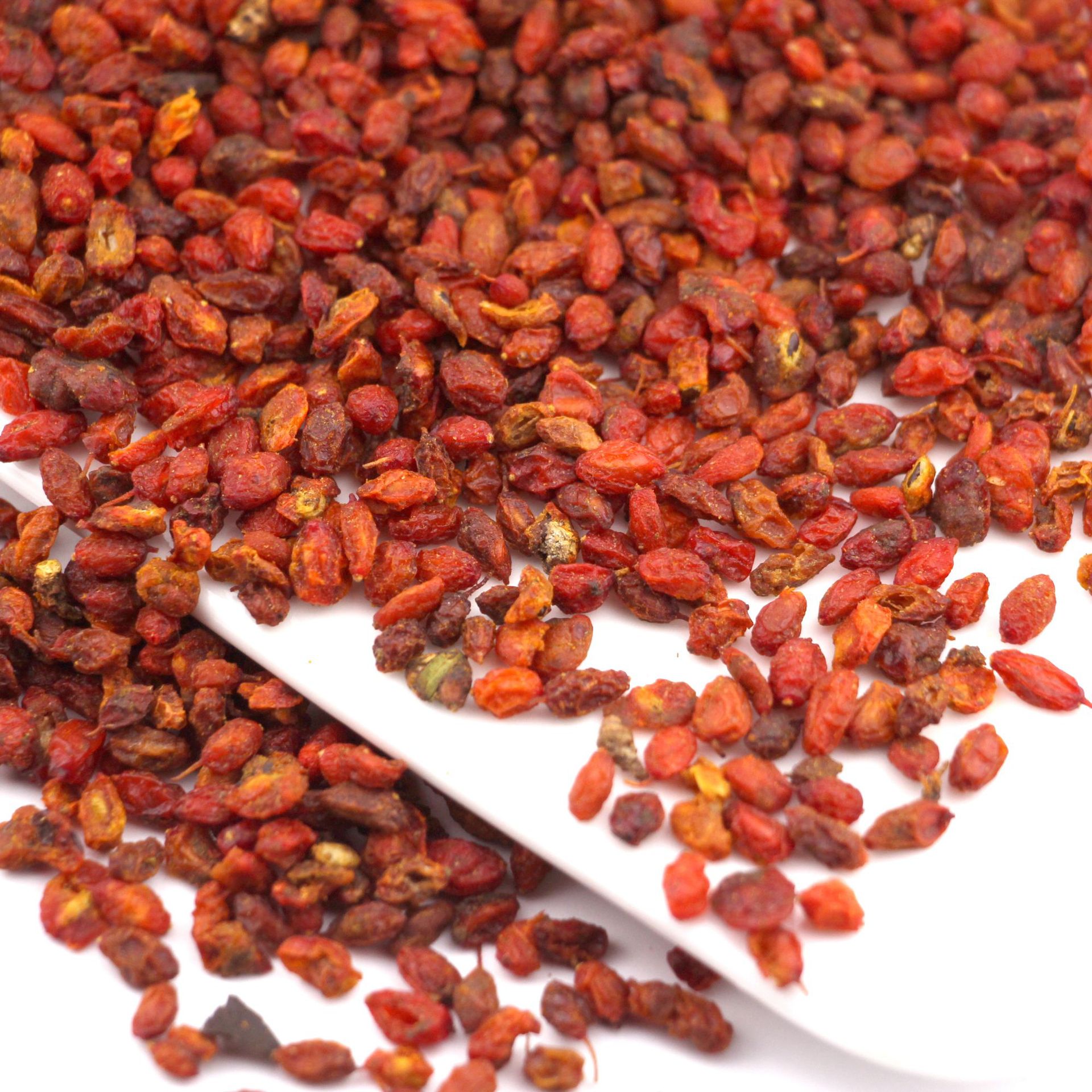 新品 食品级 甘肃特产 中药材野生小果沙棘 艾康含籽沙棘果干