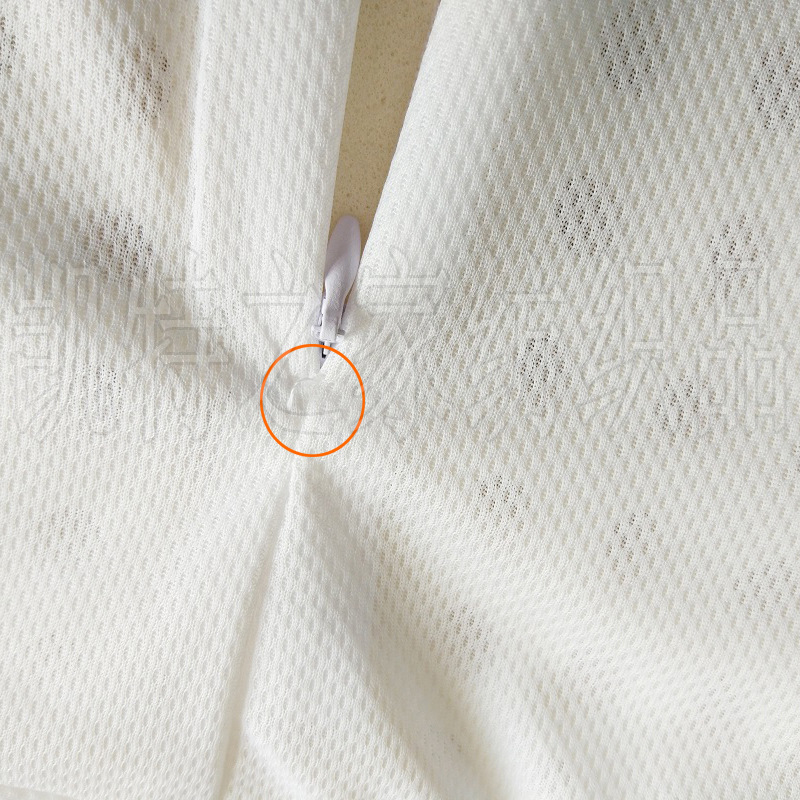 微商线下专供泰国原装乳胶枕头moontree月亮树颈椎按摩枕芯礼盒装