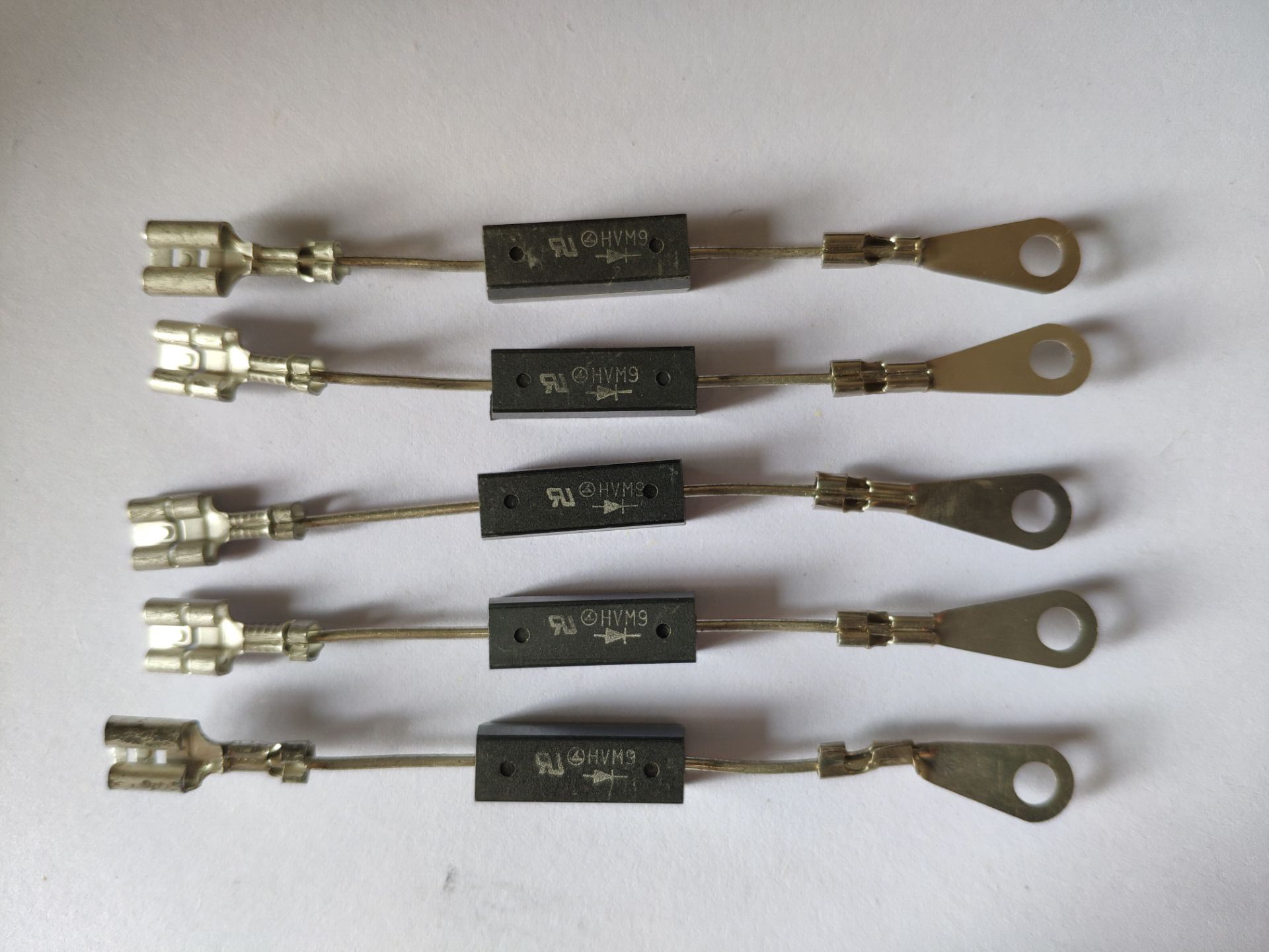 微波炉保险丝管高压二极管hvm9350ma9000v9kv代替uhvm9450