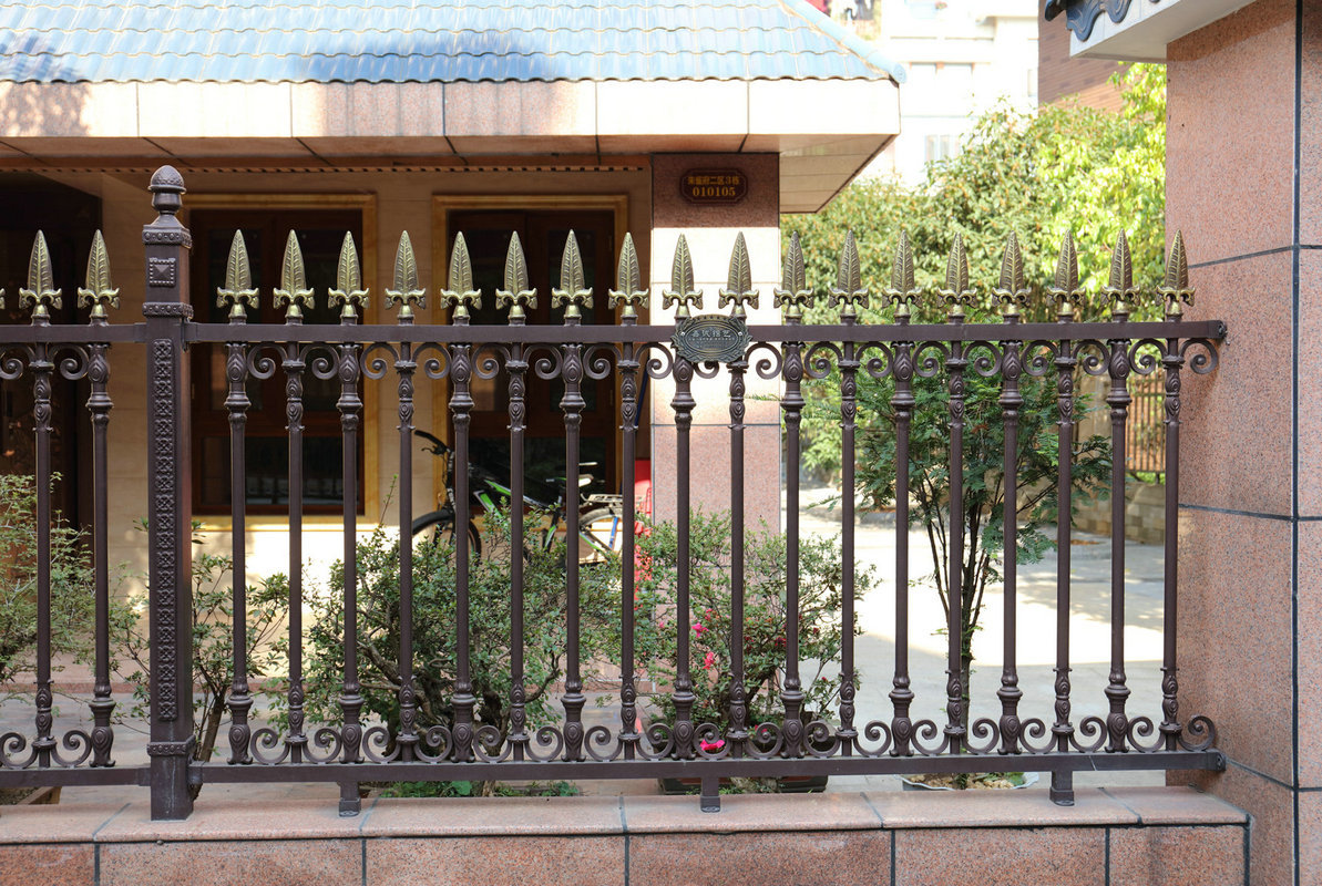 护拦厂家定制围栏护栏别墅院墙 园艺围栏 别墅铝艺栅栏定做