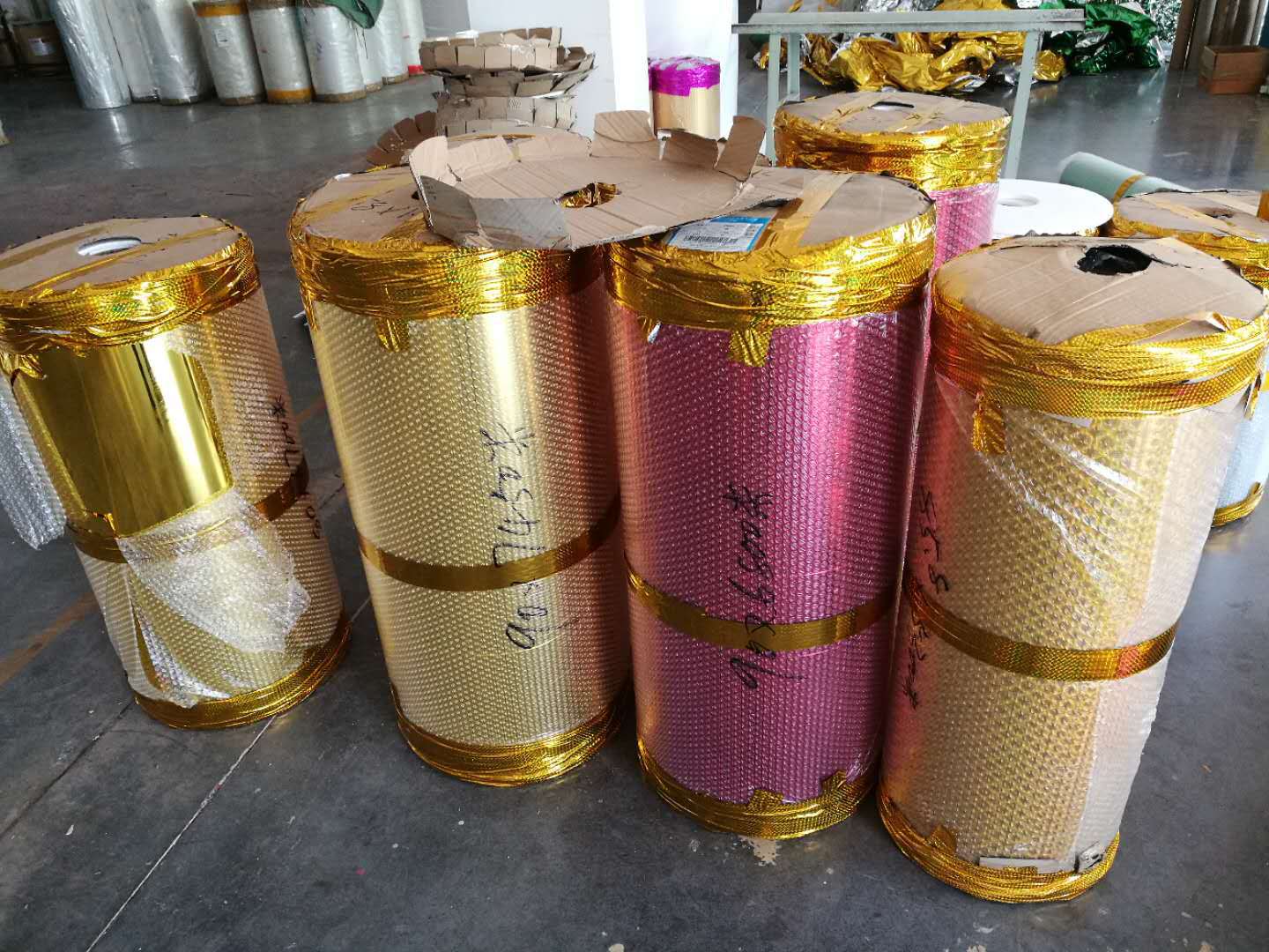 彩色烫金纸_彩色烫金纸,电化铝 - 阿里巴巴