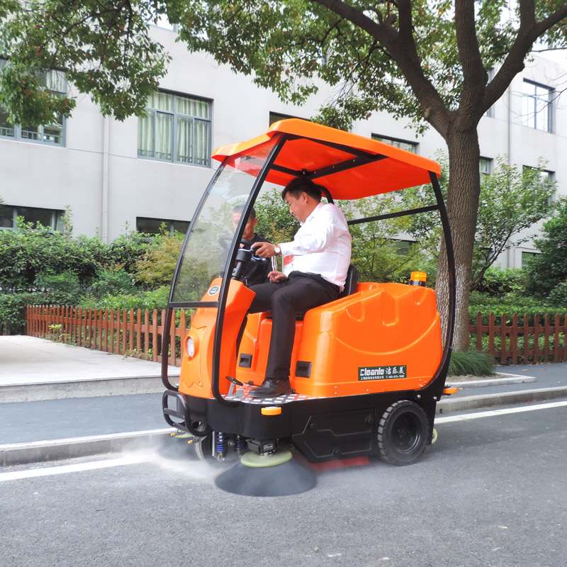 洁乐美驾驶式扫地机路面街道环卫清扫车室外电动清洁设备厂家供应