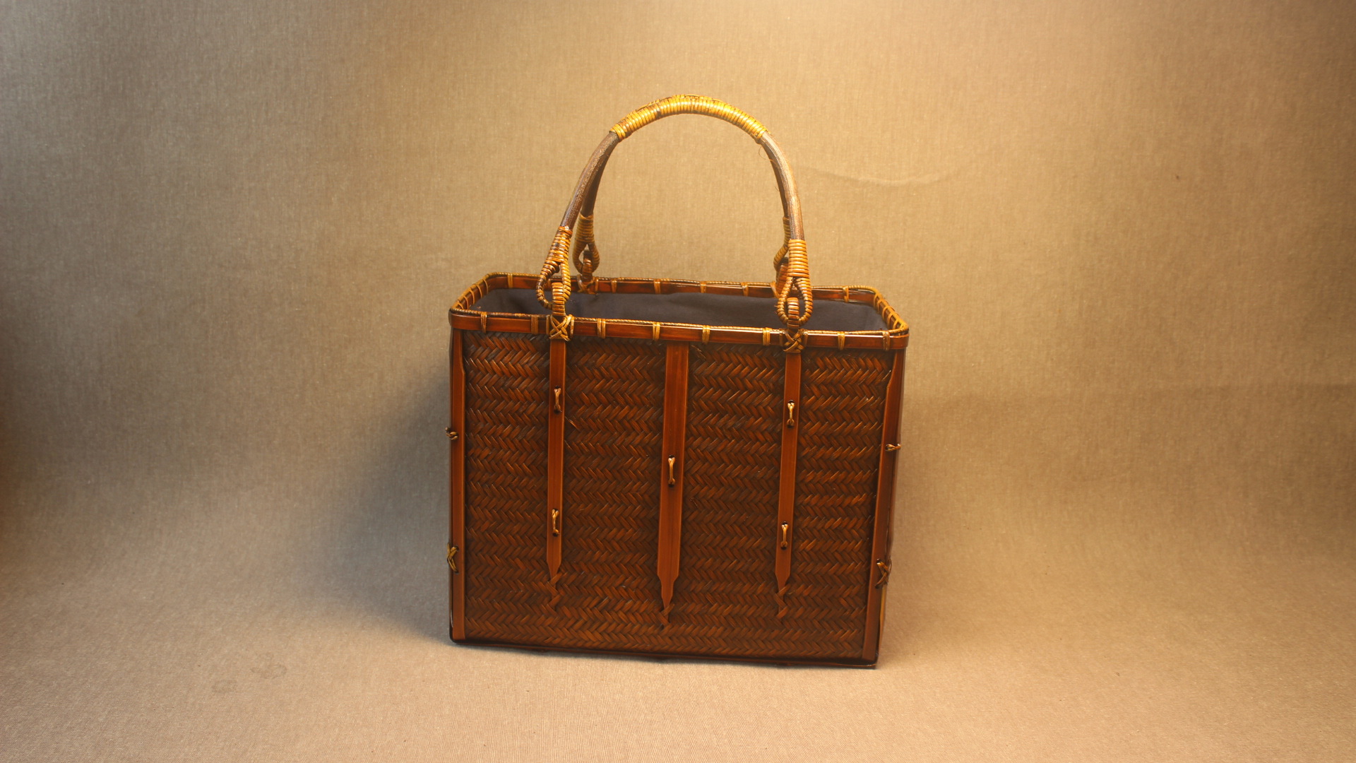 手工竹编包包 日式禅意女式手提编织包 沙滩藤编包竹制工艺品