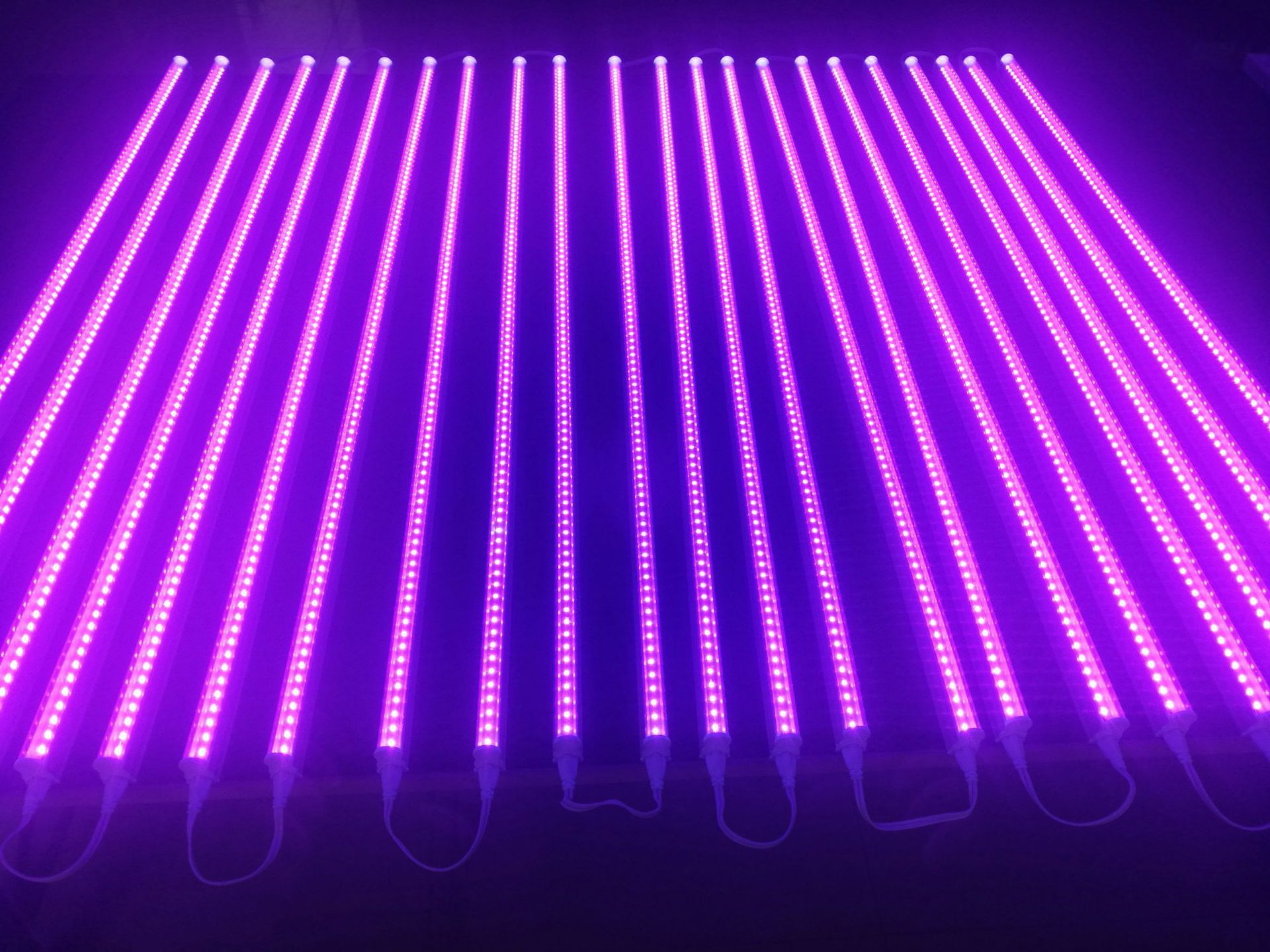 厂家直销led紫外线灯管395nm双排灯uv紫外灯管无影胶uv胶固化灯