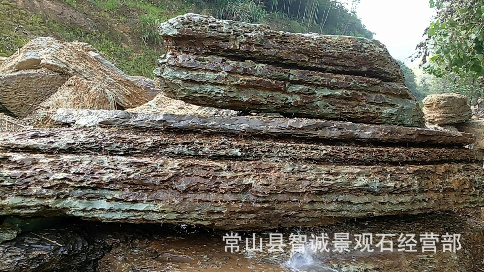 大量批发龙骨石 假山石 自有矿山 年产万吨以上