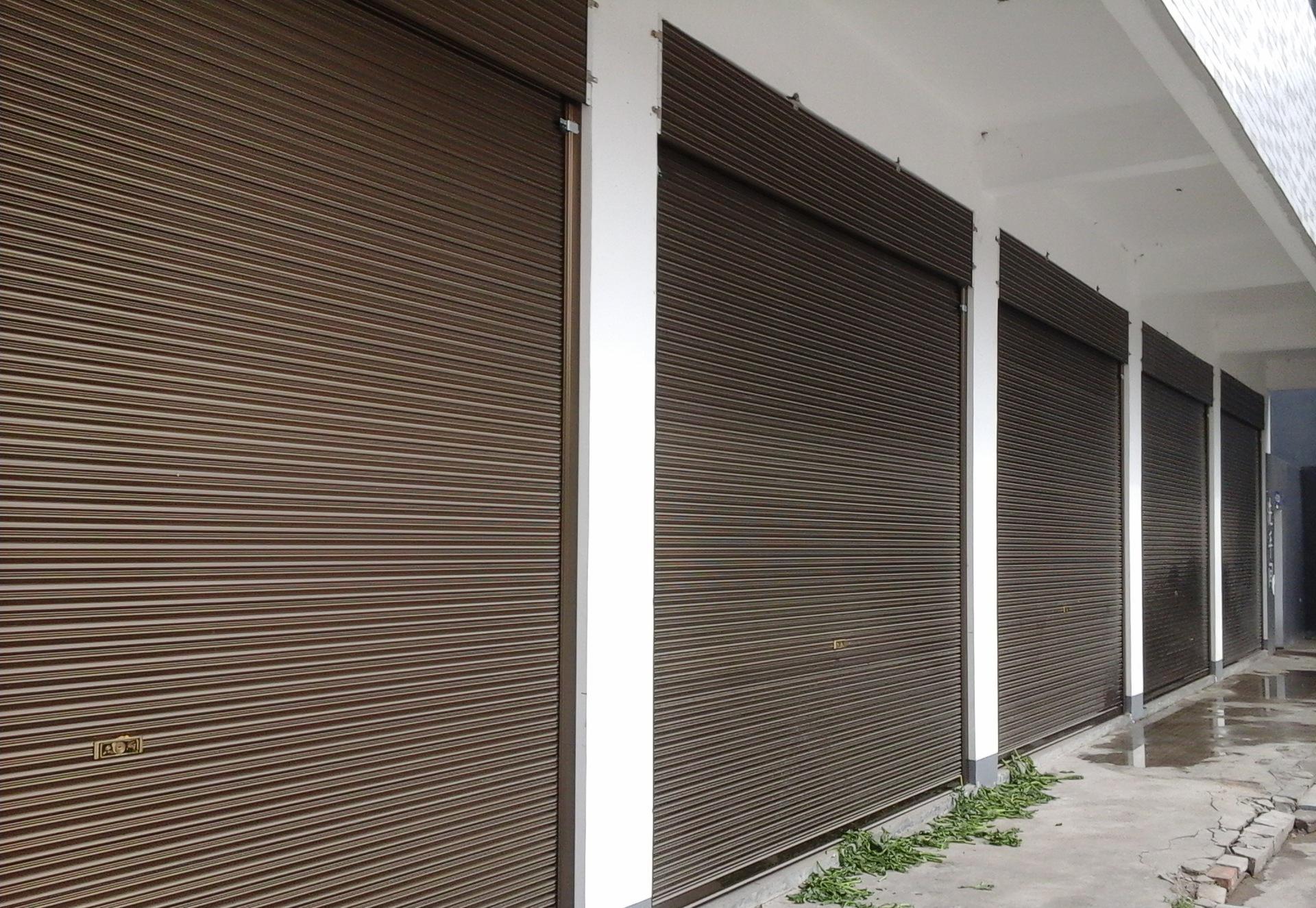 武汉卷闸门 吕经理: 13507158155   027-82621033卷闸门,电动卷帘门