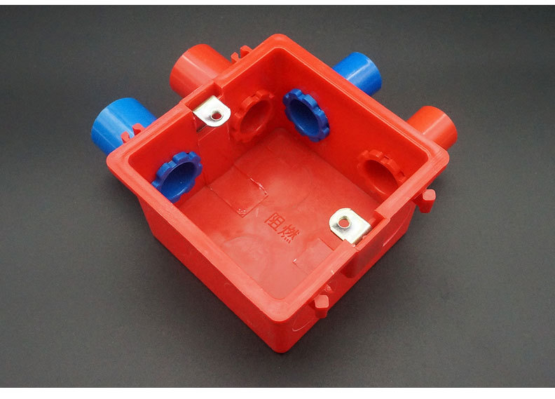 厂家热卖 国标pvc电工穿线管配件 16/20红蓝白色杯梳 锁扣 锁母