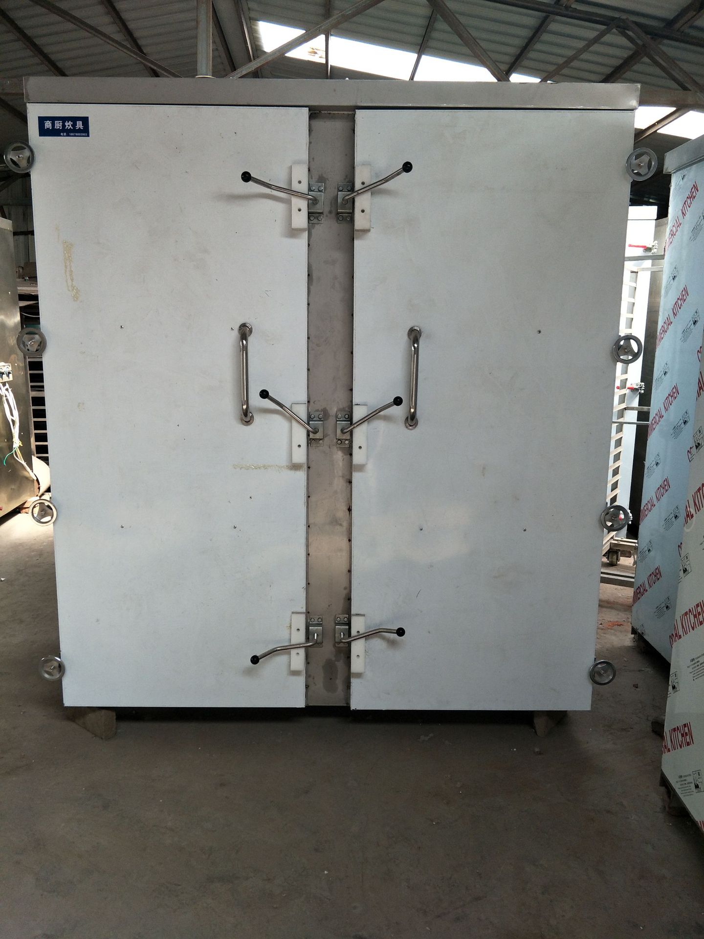 供应不锈钢双门大型馒头蒸箱蒸房 小型商用蒸饭车 单门36盘电