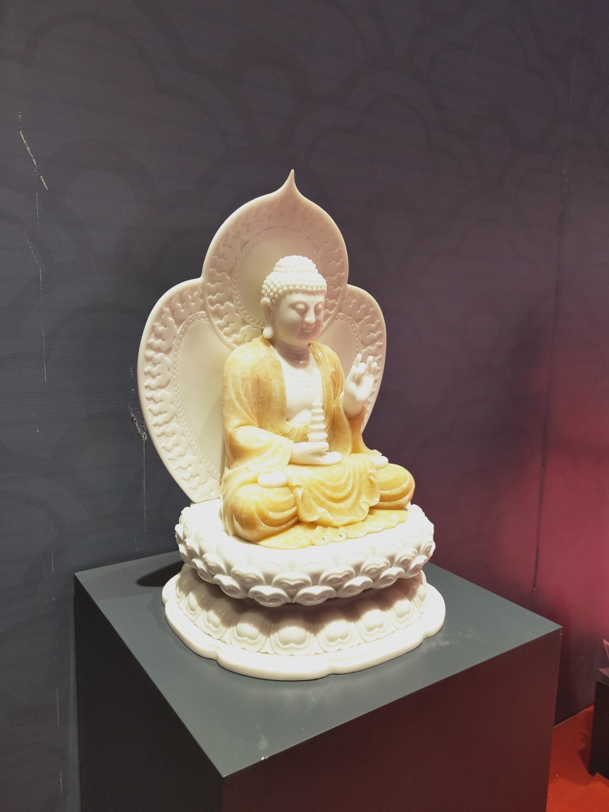 汉白玉带佛光石雕坐佛 寺庙三世佛雕像人物雕刻 释迦摩尼佛像优惠