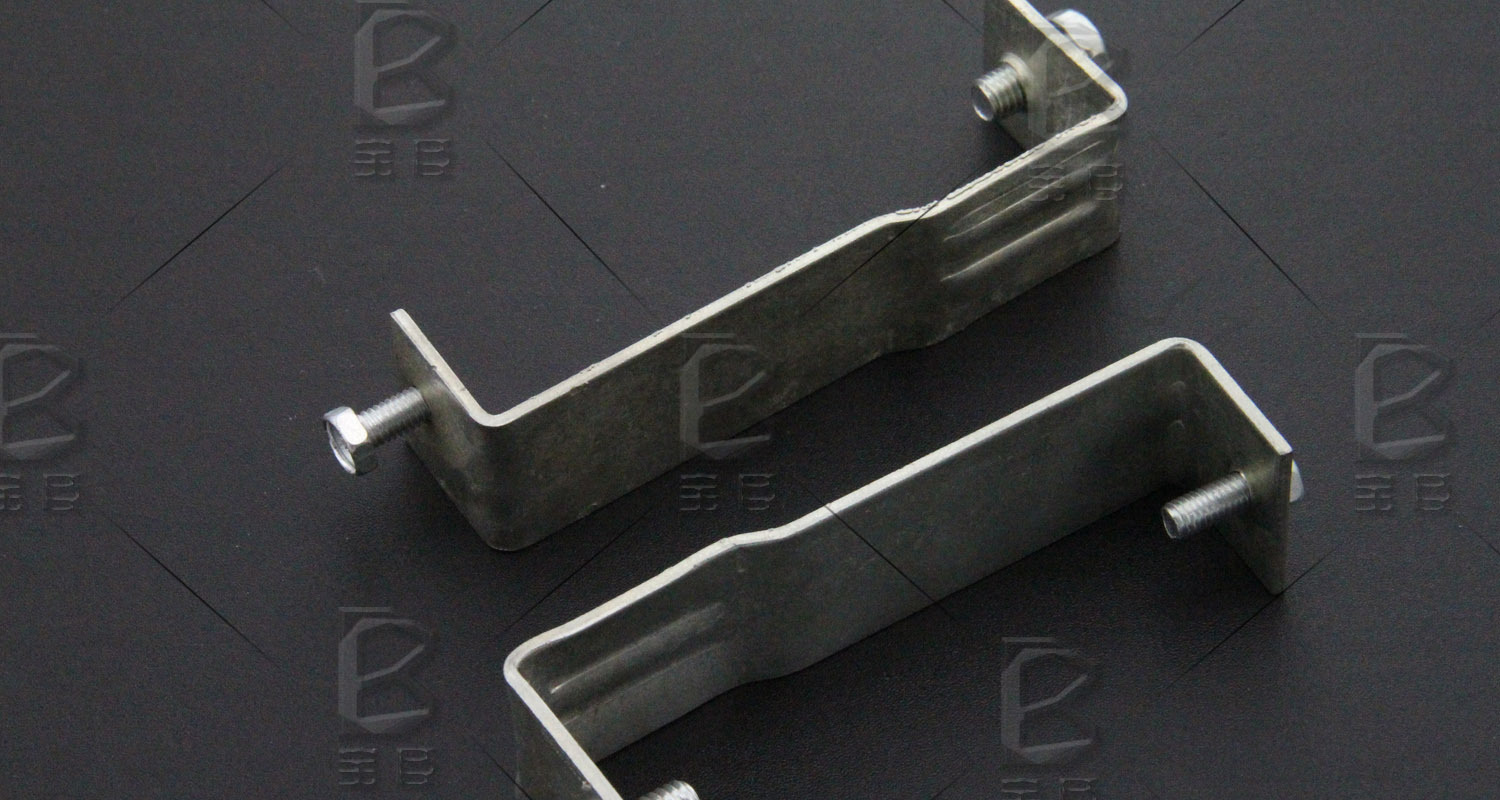 桥架盖板固定卡扣 桥架满扣,桥架配件 桥架7字压扣 盖板固定夹