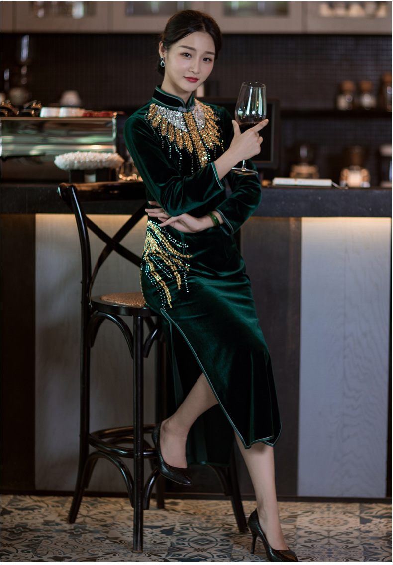 华族经典秋冬旗袍裙长袖钉珠中老年金丝绒旗袍中式改良妈妈装旗袍