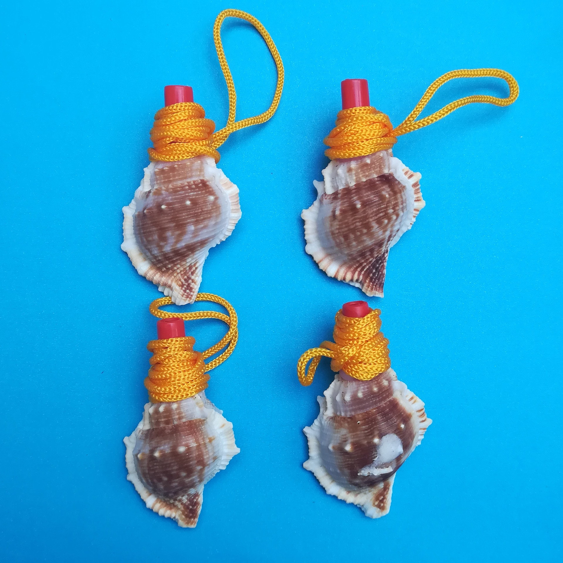 批发小海螺哨号角 可吹响海螺口哨 儿童玩具 夜市摆摊货源