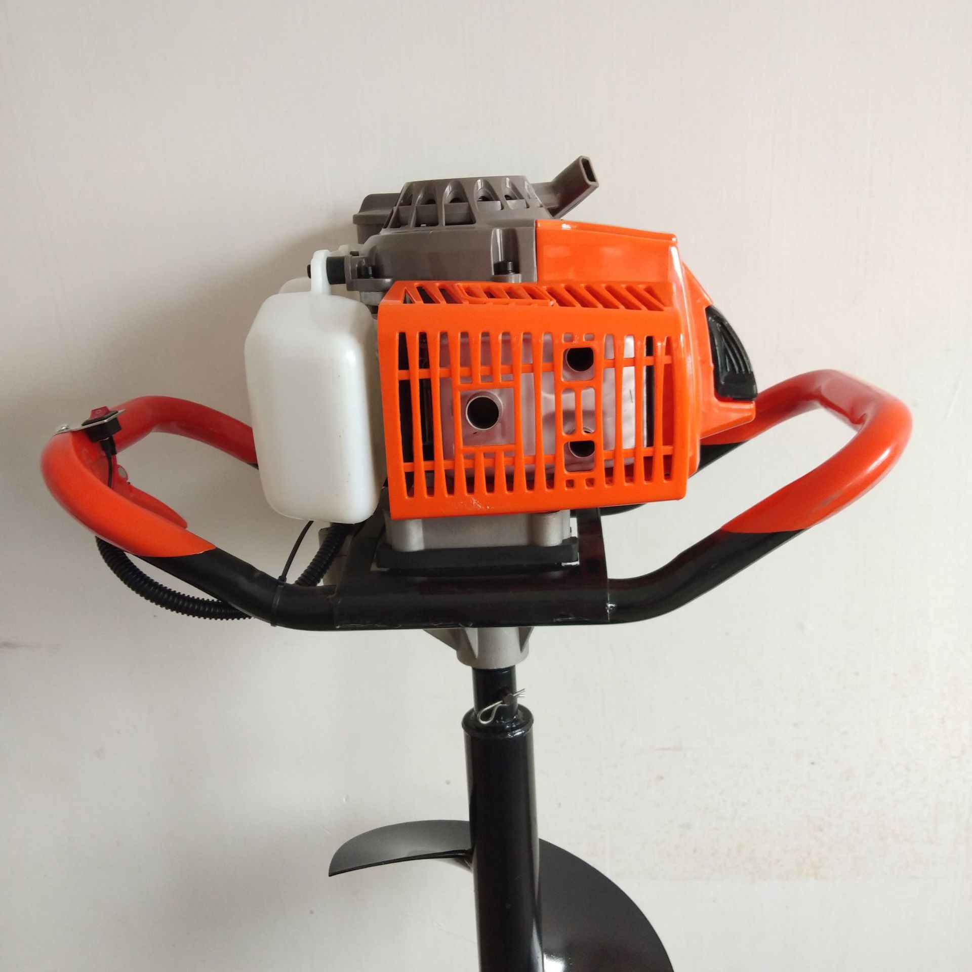 厂家直销 钻坑打孔机手提式小型电动破冰打眼机 大功率电动地钻机