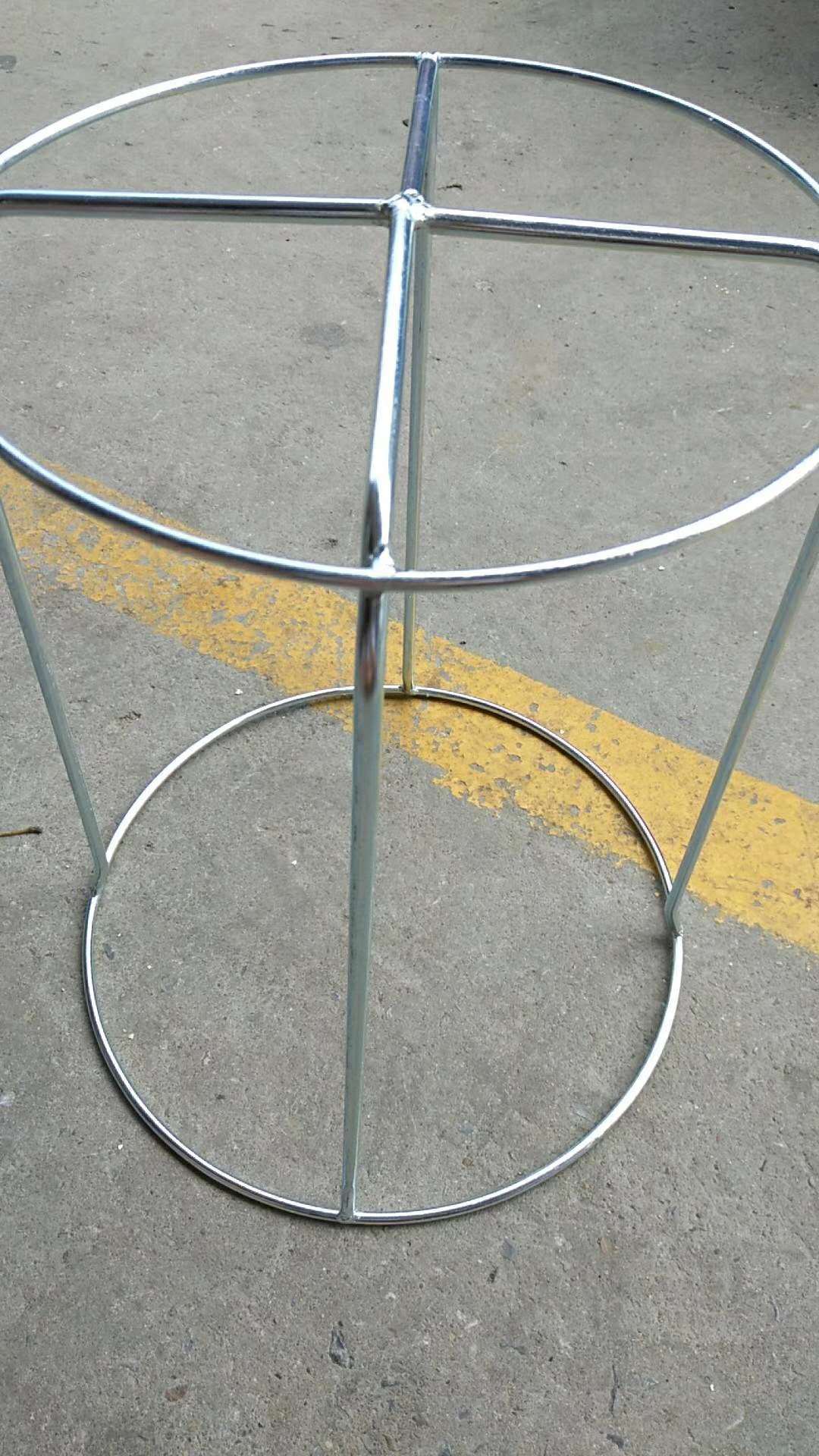 源头厂家批发金属圆凳四条六条腿铁钢筋桌凳子加厚花皮软面圆凳子