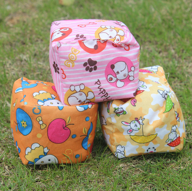 荞麦儿童沙包 幼儿园运动健身 印花卡通小沙包 公园砸娃娃沙包专