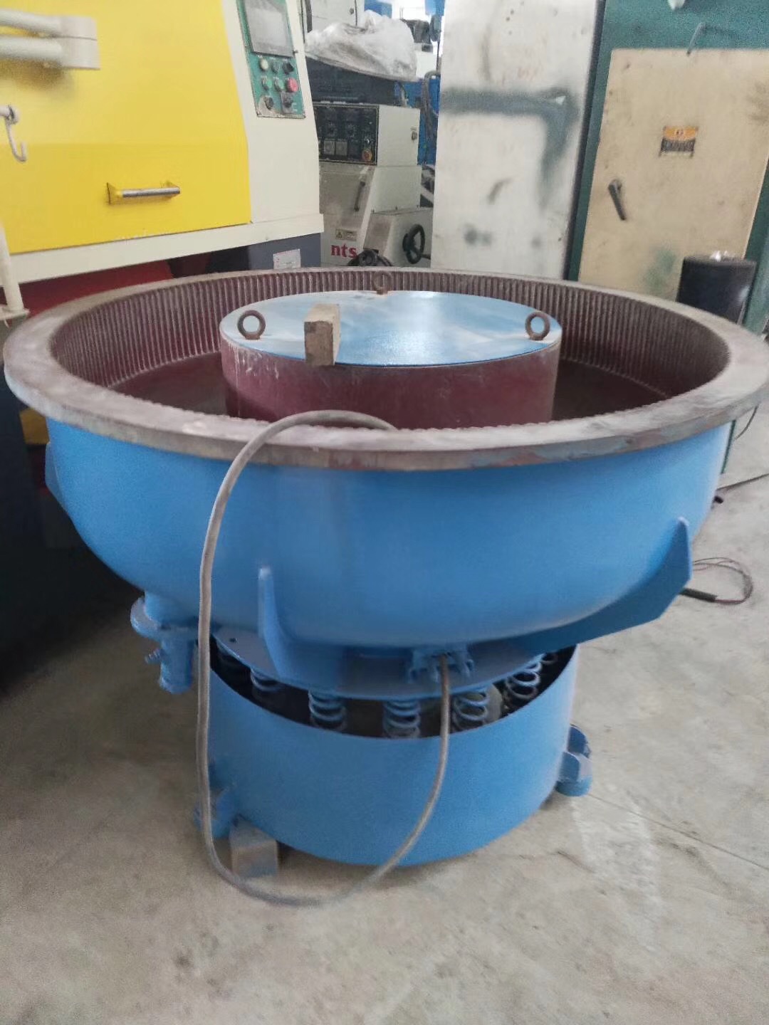 低价转让二手振动研磨机