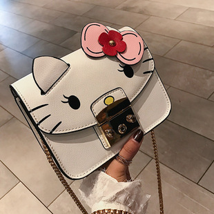 卡通链条涂鸦包包2018新款kt猫咪小包女可爱凯蒂猫单肩斜挎小方包