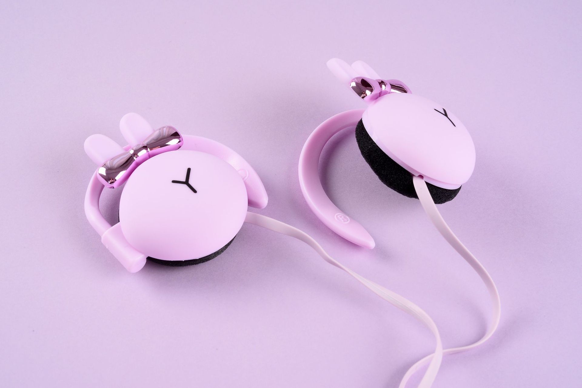 创意卡通可爱立体带唛萌兔耳机展会小礼品